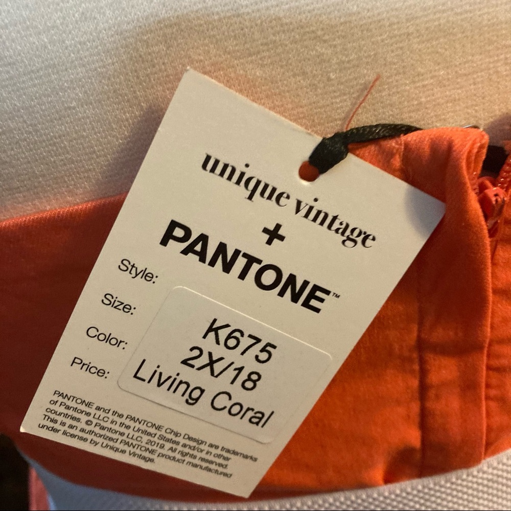 NWT UNIQUE VINTAGE PANTONE LIVING CORAL 👗 2X/18 - Picture 8 of 11